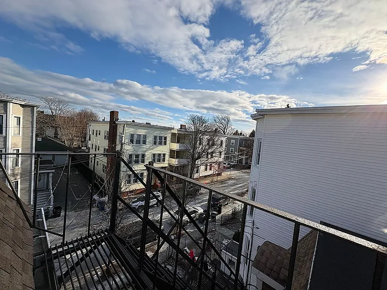 110 Perkins St #12 — Photo 10
