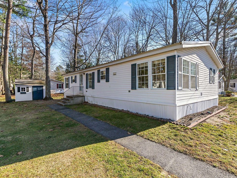 1st image of 8 Castine Drive