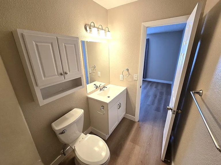 4851 E Craig Rd #C — Photo 16