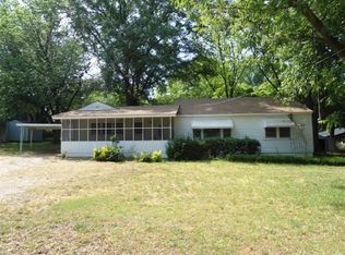 558 Weaver Dr, Marietta, GA 30066