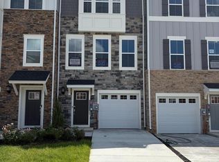 10526 Cobbler Pl, White Plains, MD 20695