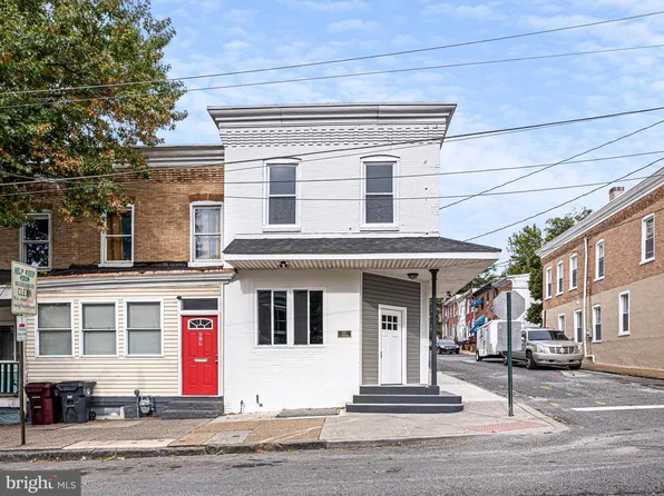 221 N Harrison St, Wilmington, DE 19805