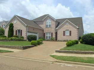 1145 Lake View Dr, Hernando, MS 38632