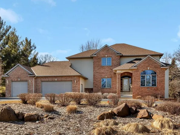 3021 Walden Way, Saint Cloud, MN 56301