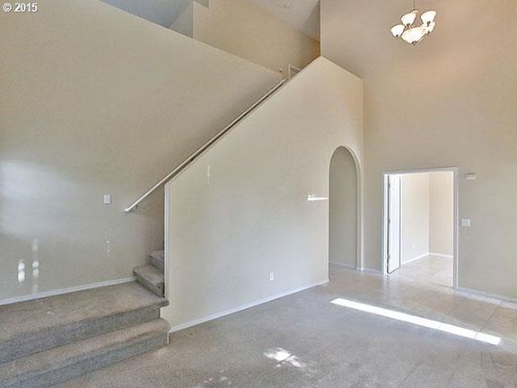 3rd image of 8219 NE 21st Ave