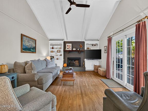 4th image of 13323 Creekview Rd