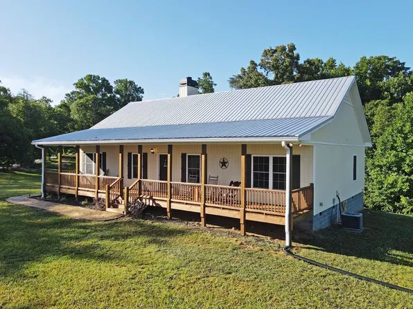 100 South Rd, Morganton, GA 30560
