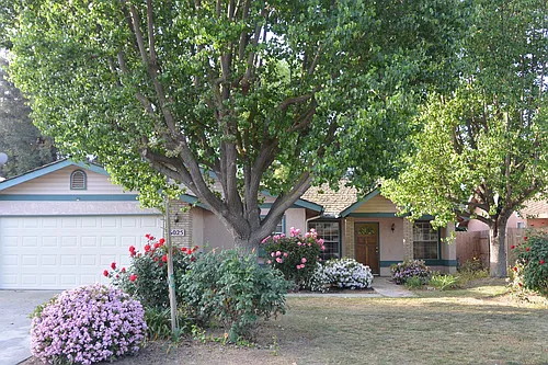 6025 W Paradise Ave Photo 1 6025 W Paradise Ave Photo 1