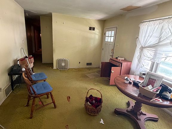 3rd image of 1505 W 6th St