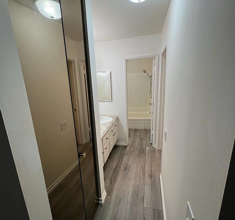 1st image of 5460 White Oak Ave #218