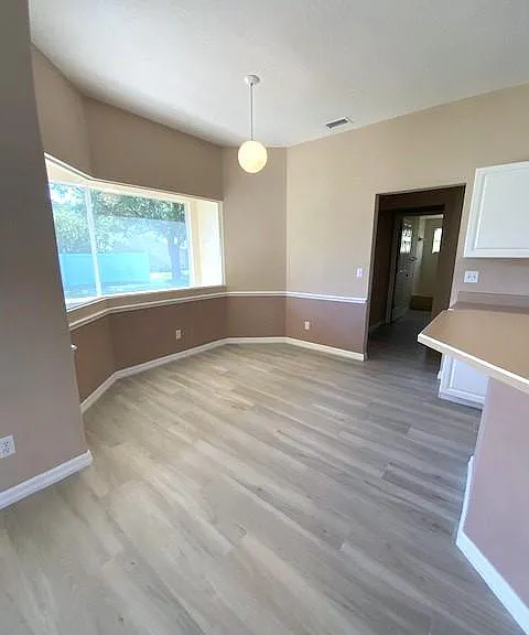 7 Walton Pl — Photo 5