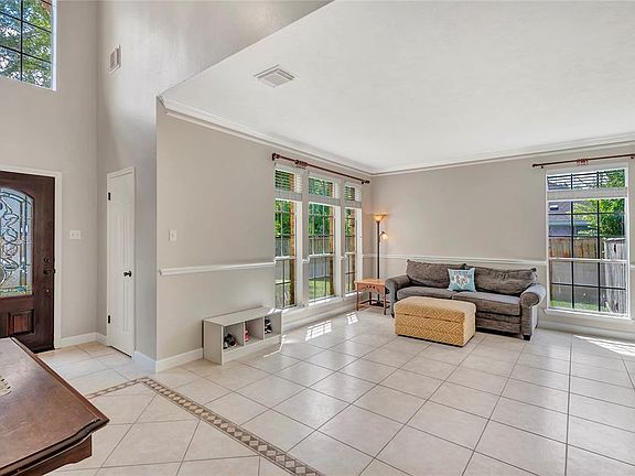 5th image of 16118 Arborlea Dr