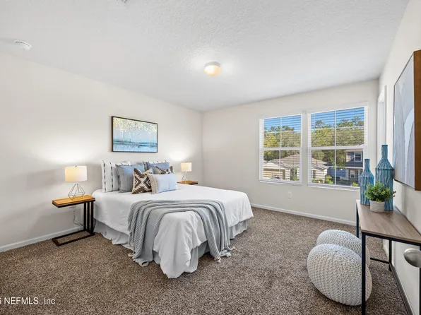 2555 OAK STREAM Drive, Green Cove Springs, FL 32043