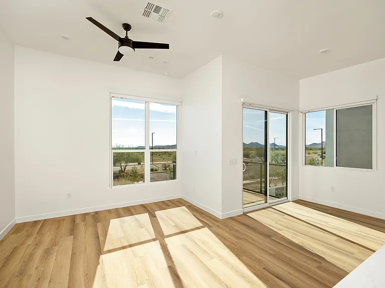 Sonoran Row Townhomes — Photo 8