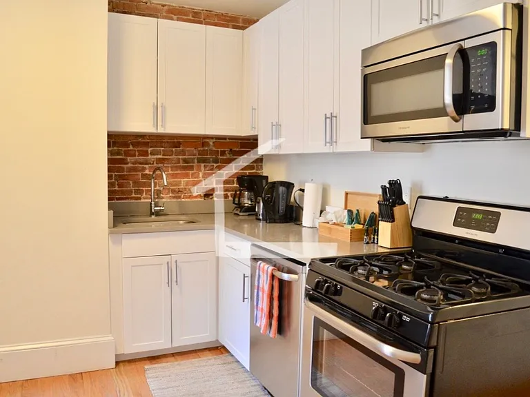 36 E Springfield St #2A — Photo 1