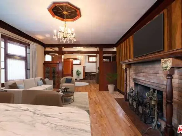 118 N Manhattan Pl, Los Angeles, CA 90004