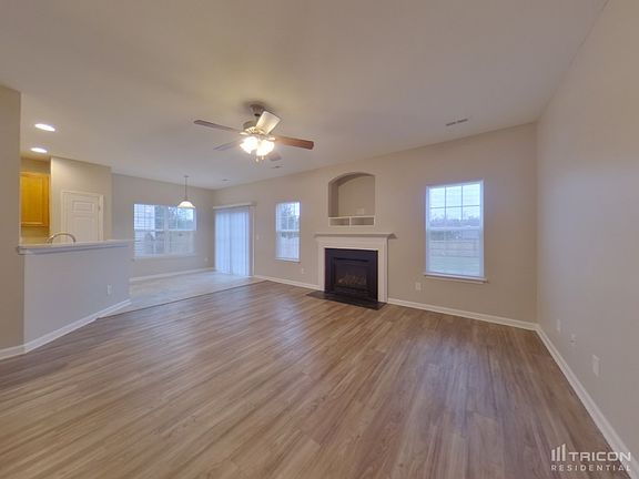 3rd image of 1007 Brushy Fork Dr