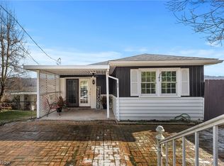 1408 N 9th St, Martins Ferry, OH 43935