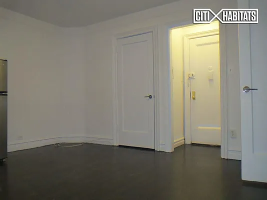 Rented by Citi Habitats | media 6