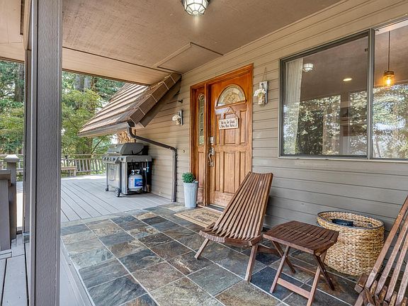 5th image of 7925 Zion Ct SE