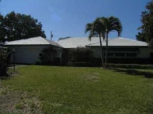 7635 Clarke Rd, Lake Clarke Shores, FL 33406