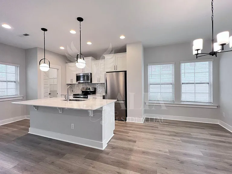 8520 Silsbee Dr — Photo 14