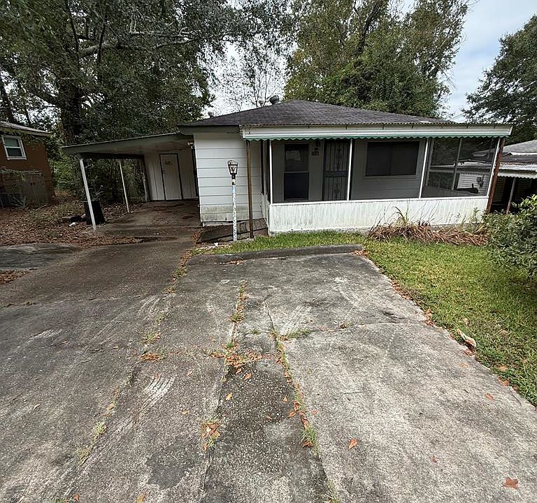 1st image of 2939 Gleason Ave