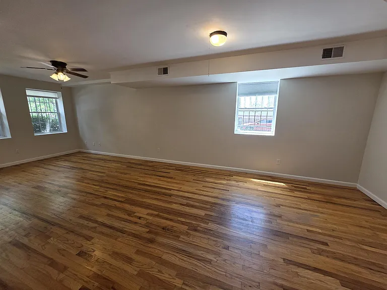 203 Halladay St #1 — Photo 3