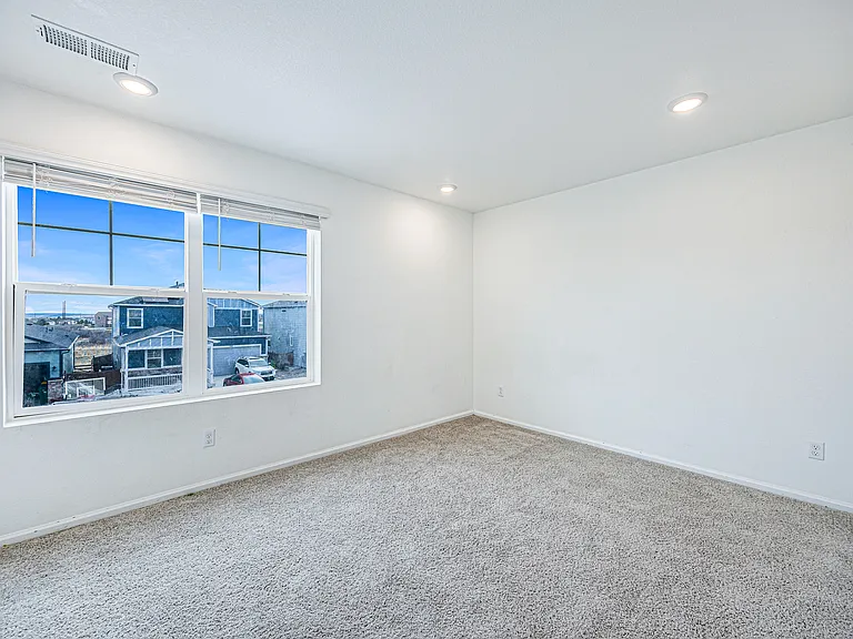 535 Silver Rock Trl — Photo 14
