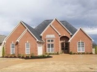 76 Moses Dr, Jackson, TN 38305