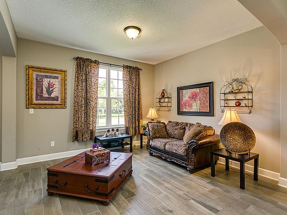 5th image of 3534 Oglebay Dr