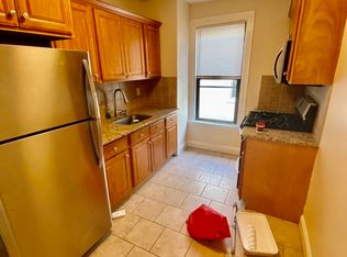 23-12 28th Ave #3R, Astoria, NY 11102
