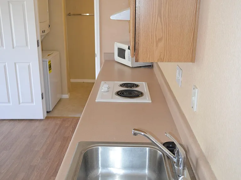 2304 Saint Paul Dr #B — Photo 12