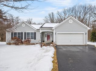 74 Stony Brook Drive, Selkirk, NY 12158