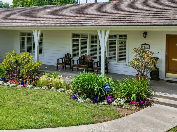 6843 Chisholm Ave, Van Nuys, CA 91406
