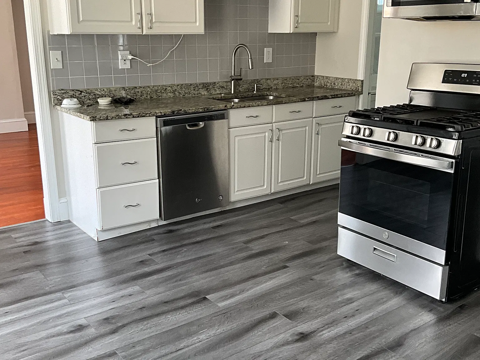3 bed, 1149 sqft, $2,500 — Photo 1