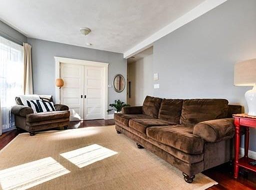 5th image of 58 Percival St #3