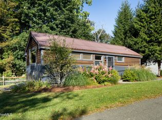 23 High St, West Stockbridge, MA 01266