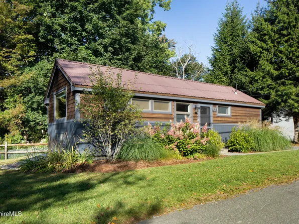 23 High St, West Stockbridge, MA 01266