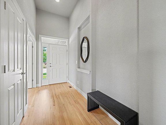 5th image of 7163 Shadow Ridge Dr