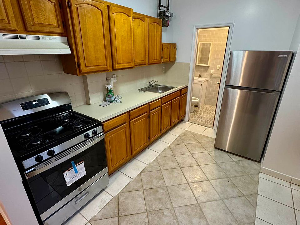 1st image of 3074 32nd St APT 7
