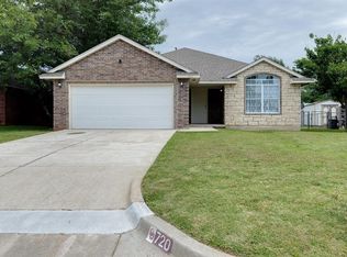 720 N Bristow Ave, Moore, OK 73160