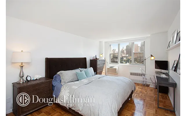 Sold by Douglas Elliman | media 4