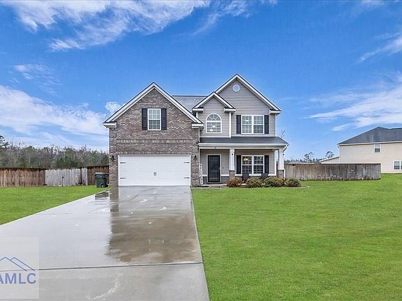 2nd image of 28 Red Rock Ct NE