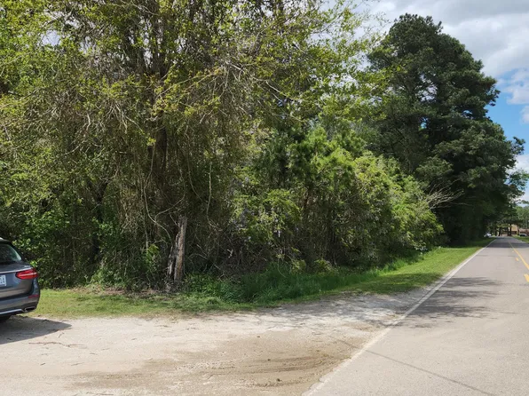 500 E Ridge Rd #1, Shawboro, NC 27973