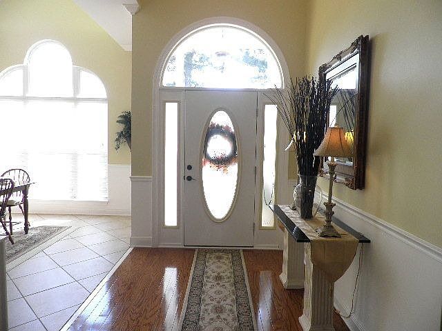 FOYER