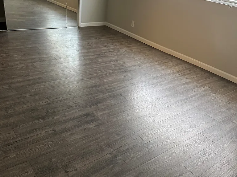 806 E 4th Ave #6 — Photo 13