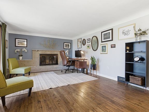 5th image of 2443 Saunders Station Rd