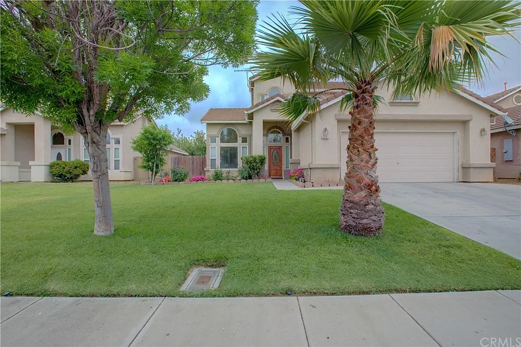 2907 Evergreen Ct photo 1