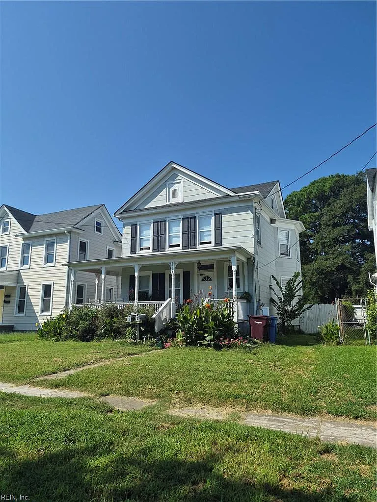 1324 Jackson AVE — Photo 2